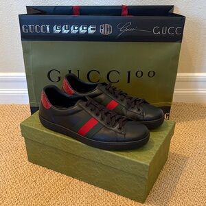 Gucci Men's Ace Black Sneakers with Signature Red Stripes Size 10
